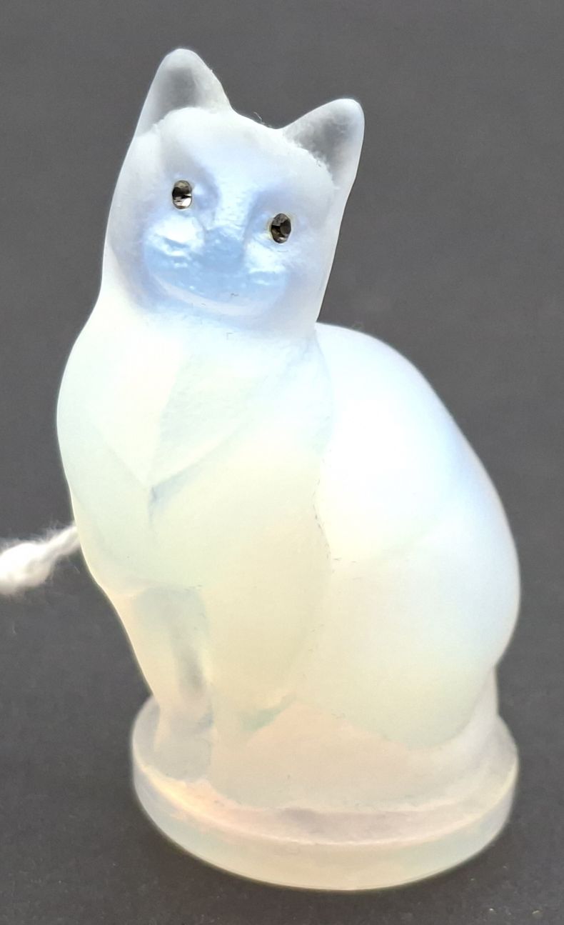 142 · SABINO GLASS CAT