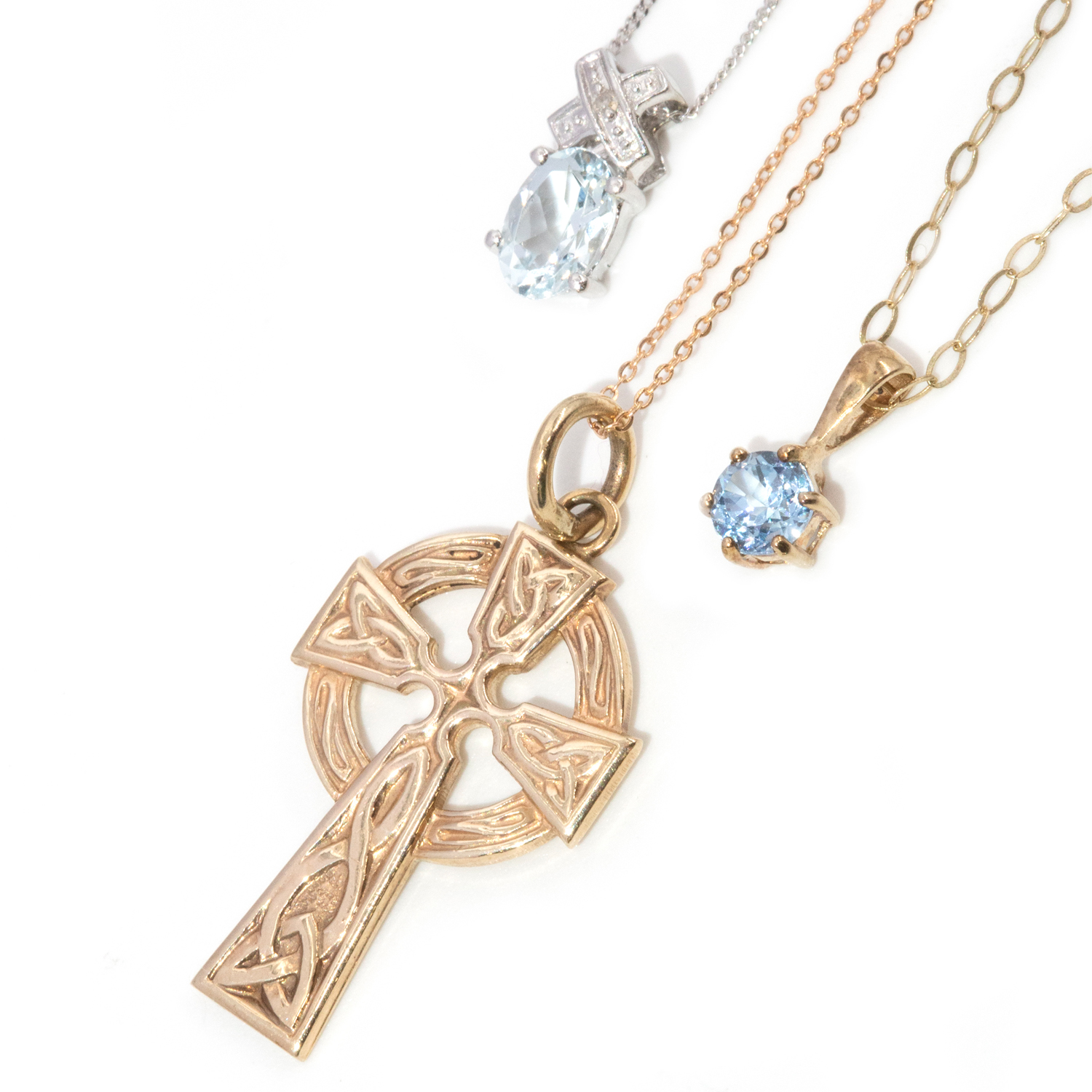 81 · Mixed Lot of 9ct Gold Necklaces