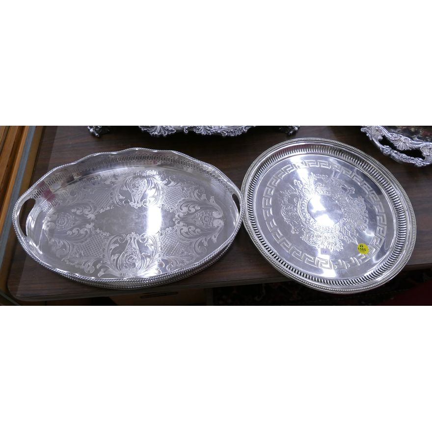 2pc Antique Platted Salver and Oval Serving Tray- 12'' and 14''