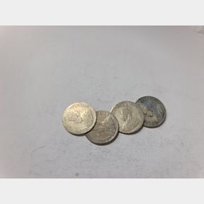 QUICK BUY - 5.23G OF SILVE R3 PENCE COINS - 50692/264
