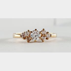 9CT YELLOW GOLD RING WITH CUBICS - 51929/3759