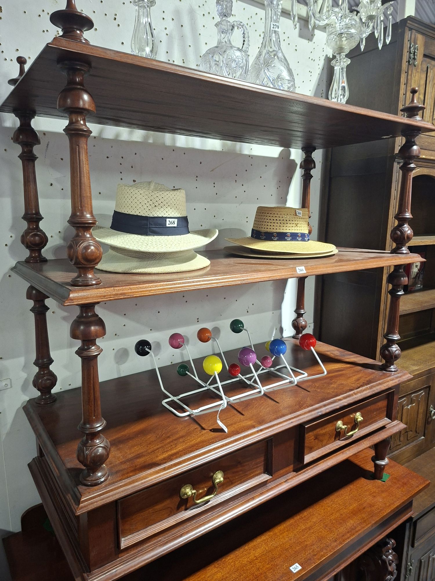 266 · VICTORIAN STYLE DUMBWAITER