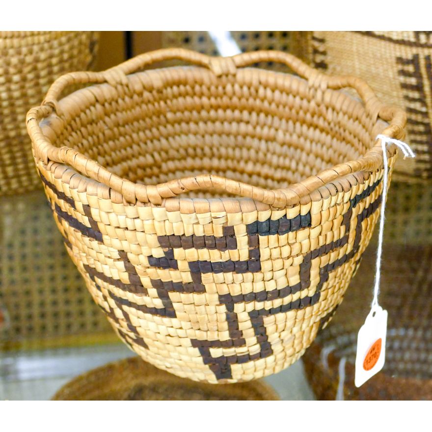 Antique Cowlitz Zig-Zag Berry Basket 6''
