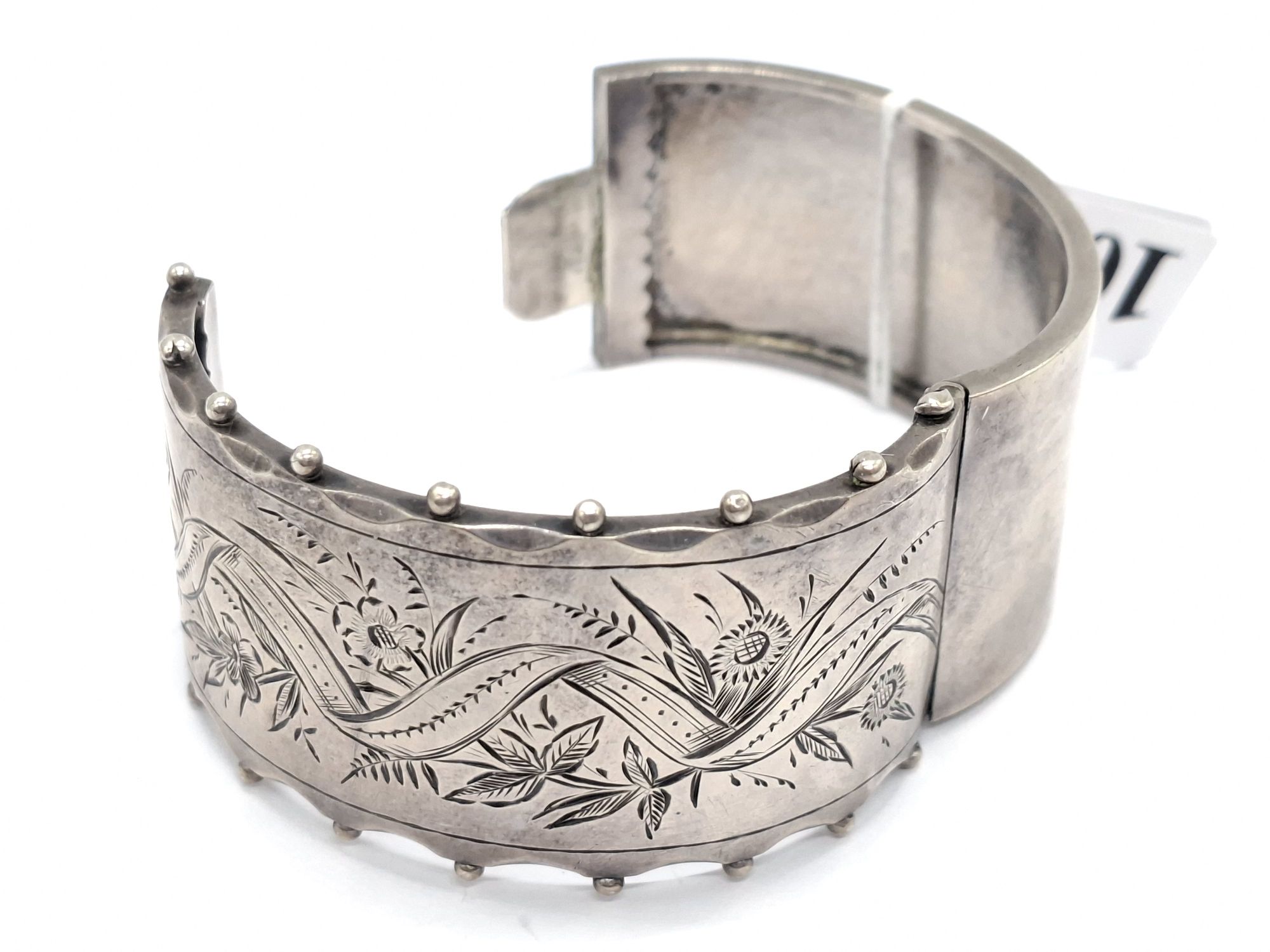 1027 · STERLING SILVER BANGLE