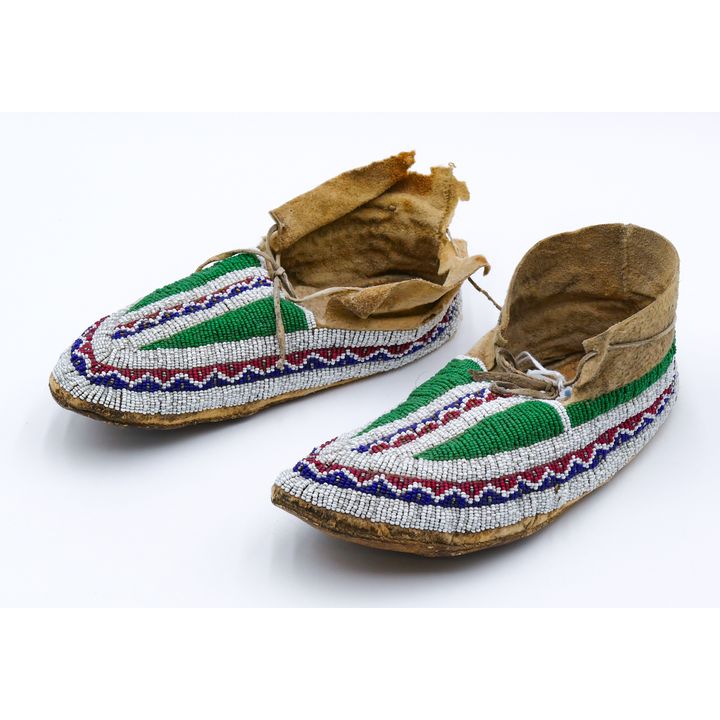 Pair Antique Plains Indian Beaded Moccasins