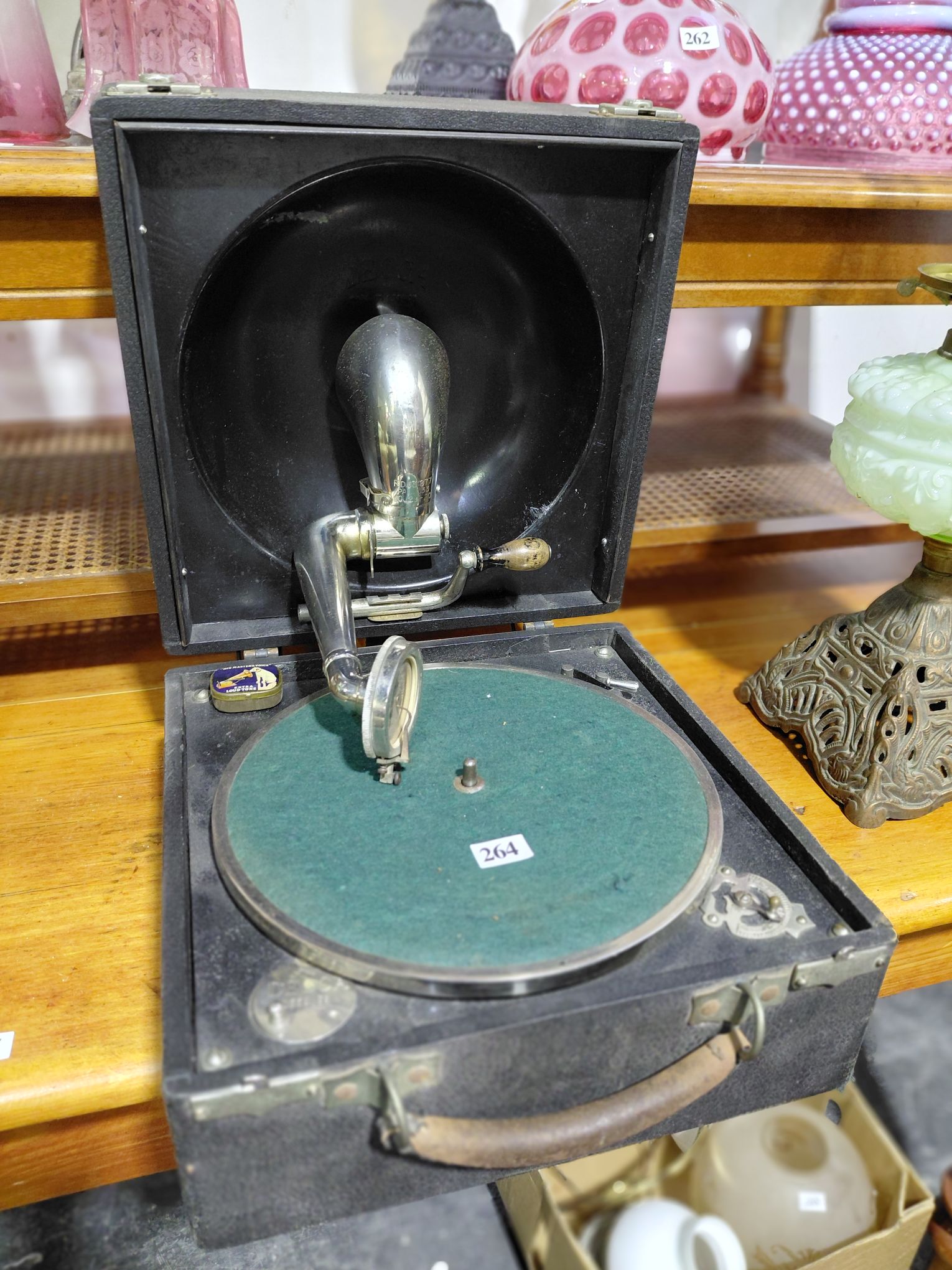 264 · DECCA VINTAGE TRAVEL GRAMOPHONE