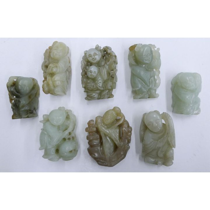 8pc Chinese Qing Jade Immortal Pebble Figures
