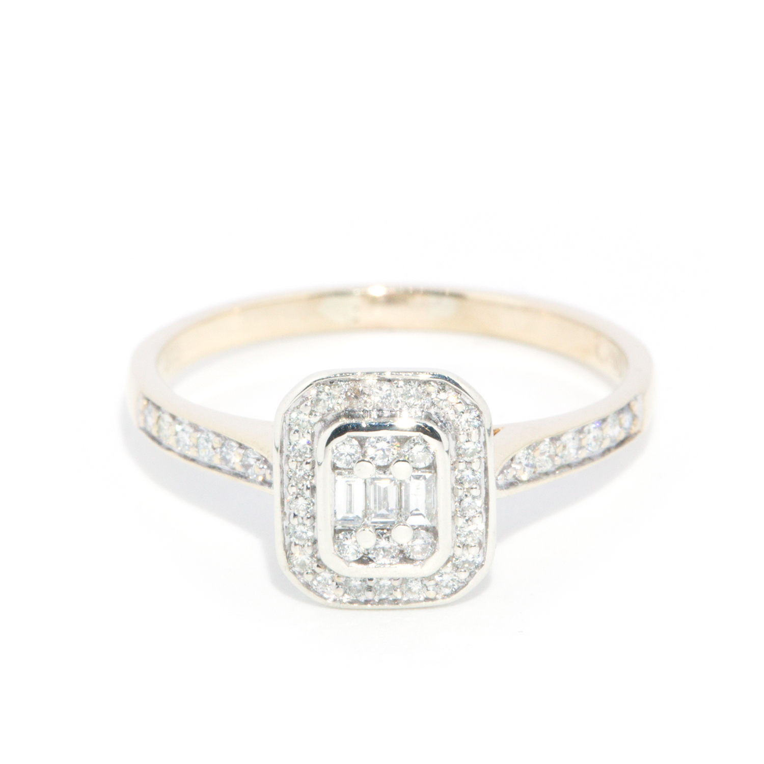 268 · Diamond Cluster 9ct Gold Ring