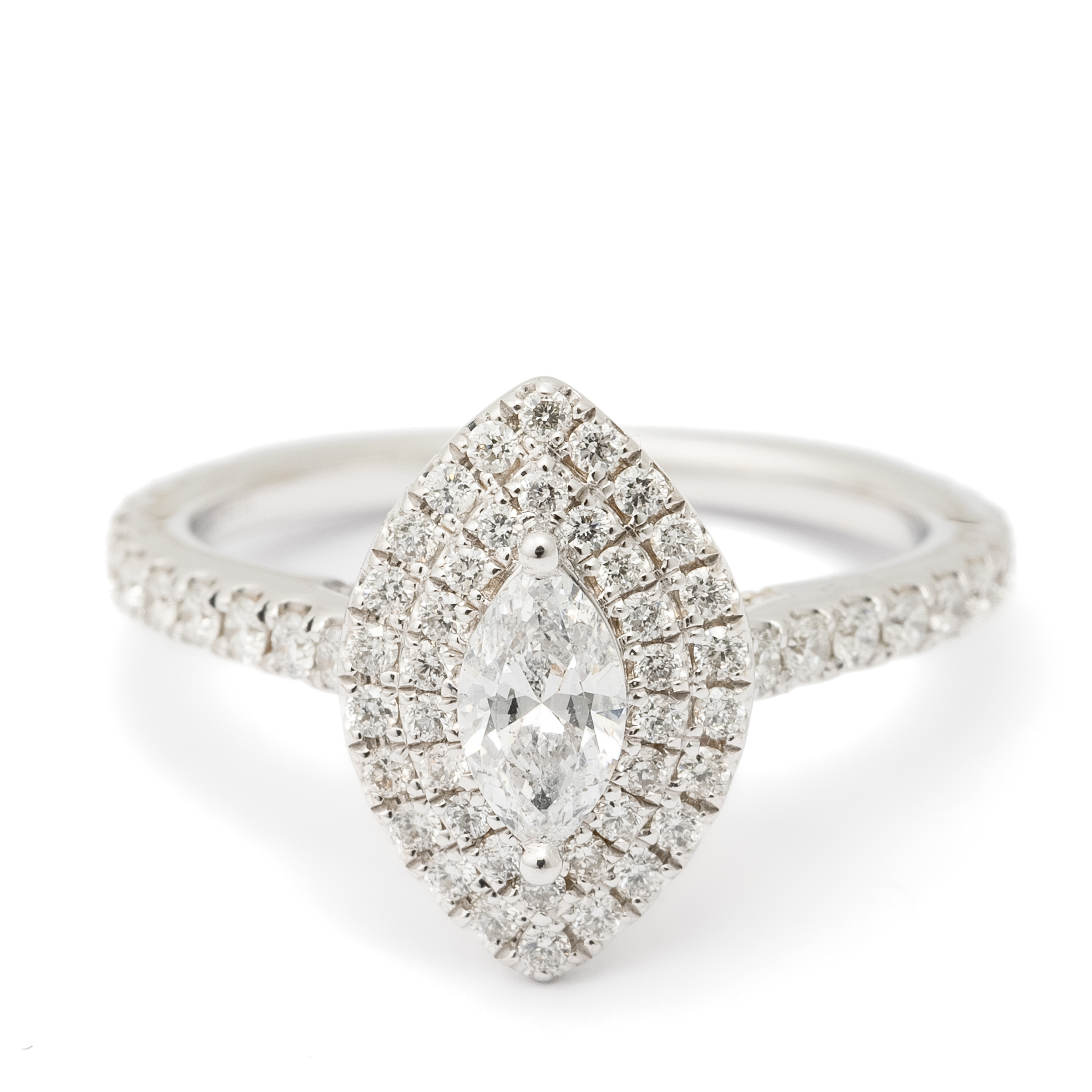 182 · 0.83 Carat Diamond & Ruby Ring 14ct Gold
