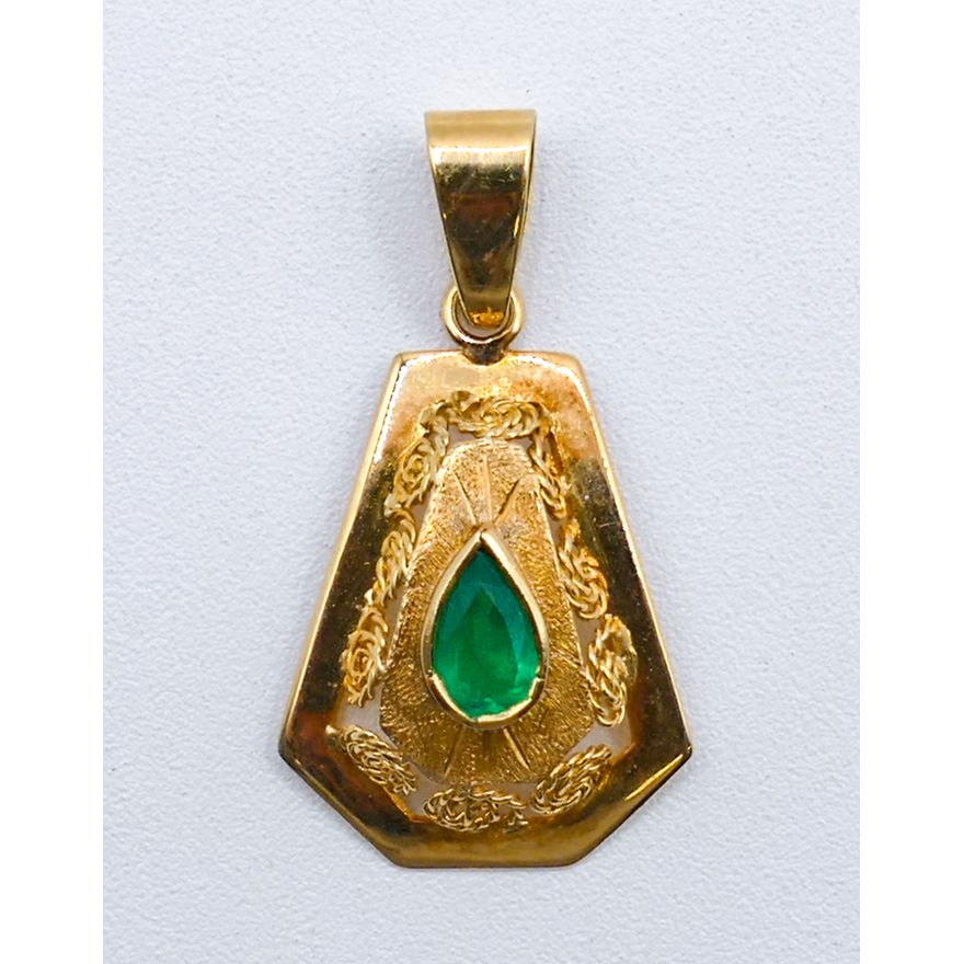 18k Tear Drop Emerald Pierced Pendant 1.25'' - 2.3 Grams