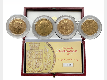 VICTORIA AND ELIZABETH II GOLD SHIELD 2-COIN SET