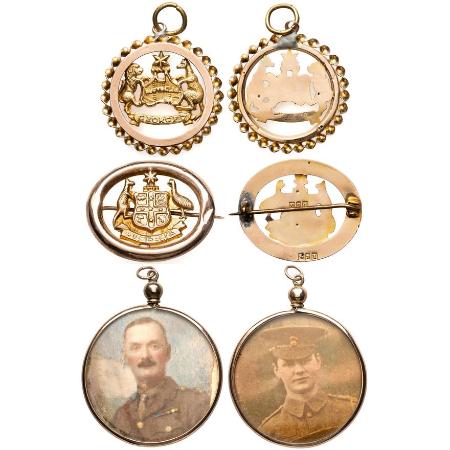 Australia Coat of Arms - Badge / Medallion, Early 1900s,  EF