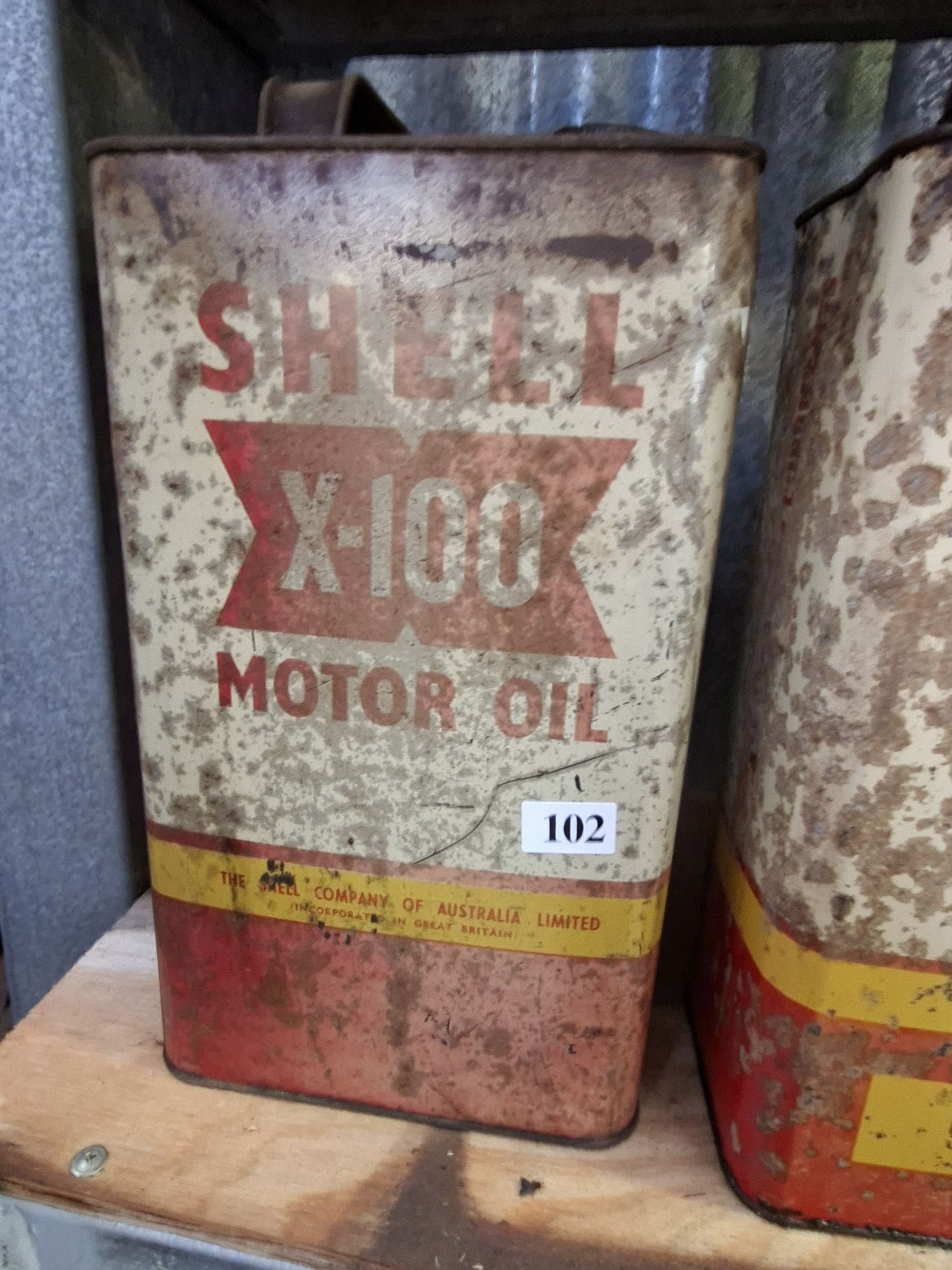Shell Oil Can