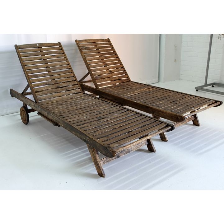 PAIR OF SUN LOUNGERS