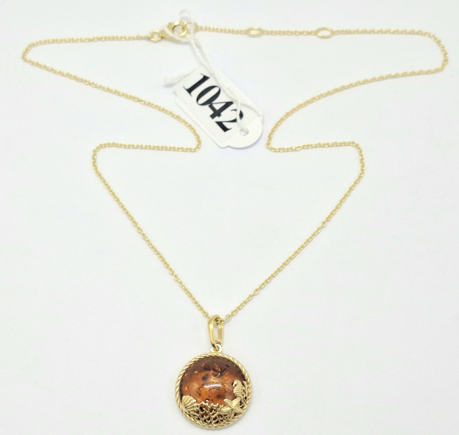 Sterling Silver Pendant With Chain