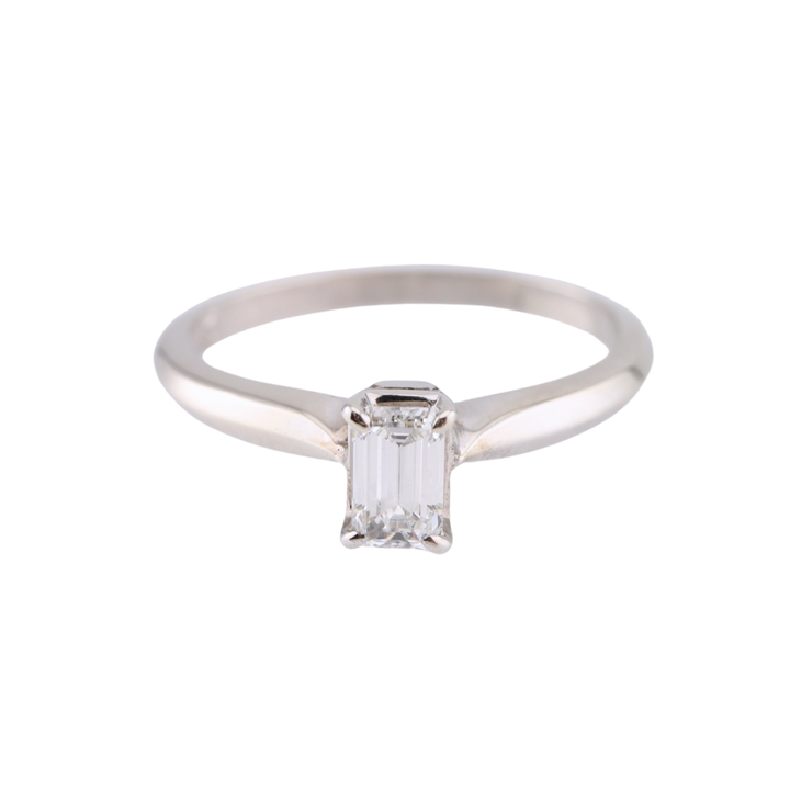 Anillo solitario