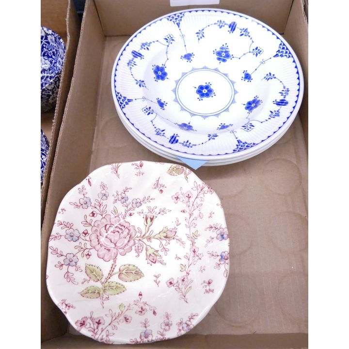 Box 7pc Rose Chintz & Mason's Bowl
