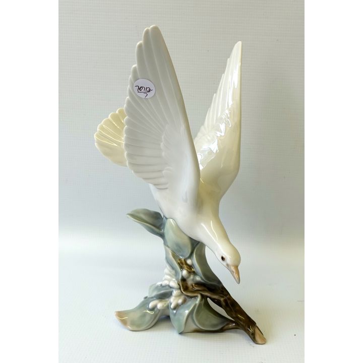 LLADRO FIGURE