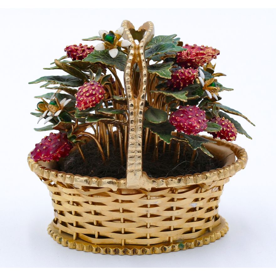 Jane Hutcheson ''Fleurs de Siecles'' Metal Strawberry Basket 3.5''