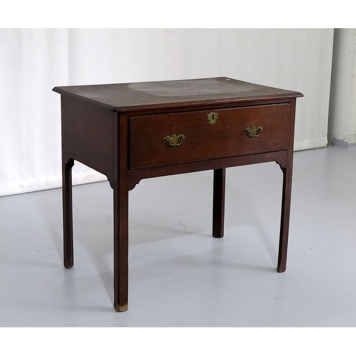 EARLY 19TH CENTURY OAK ONE-DRAWER SIDE TABLE