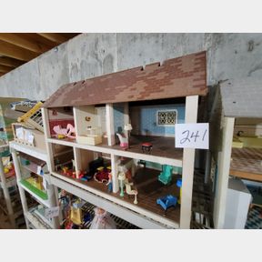 Keystone Lg. Wood & Masonite Doll House with accessories