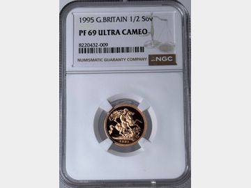 1995 ELIZABETH II PROOF GOLD HALF SOVEREIGN PF69 UCAM