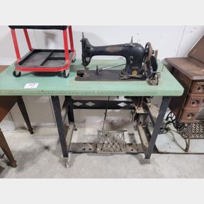 Antique electric manual Singer Industrial sewing machine