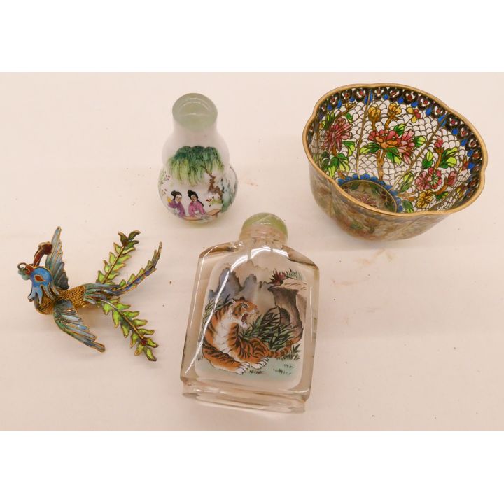 4pc Chinese Snuff Bottles Etc- 3''