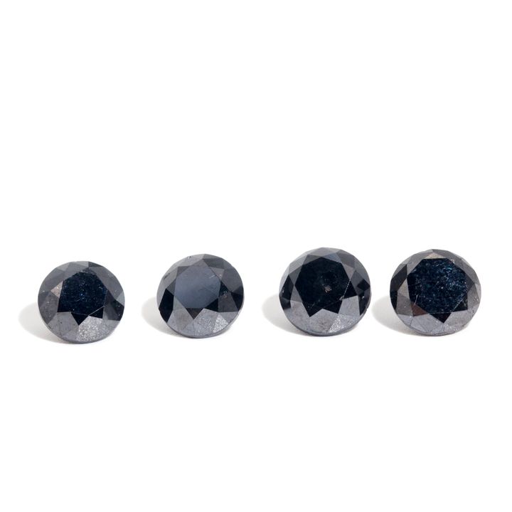 7.60 Carats of Black Diamonds Parcel