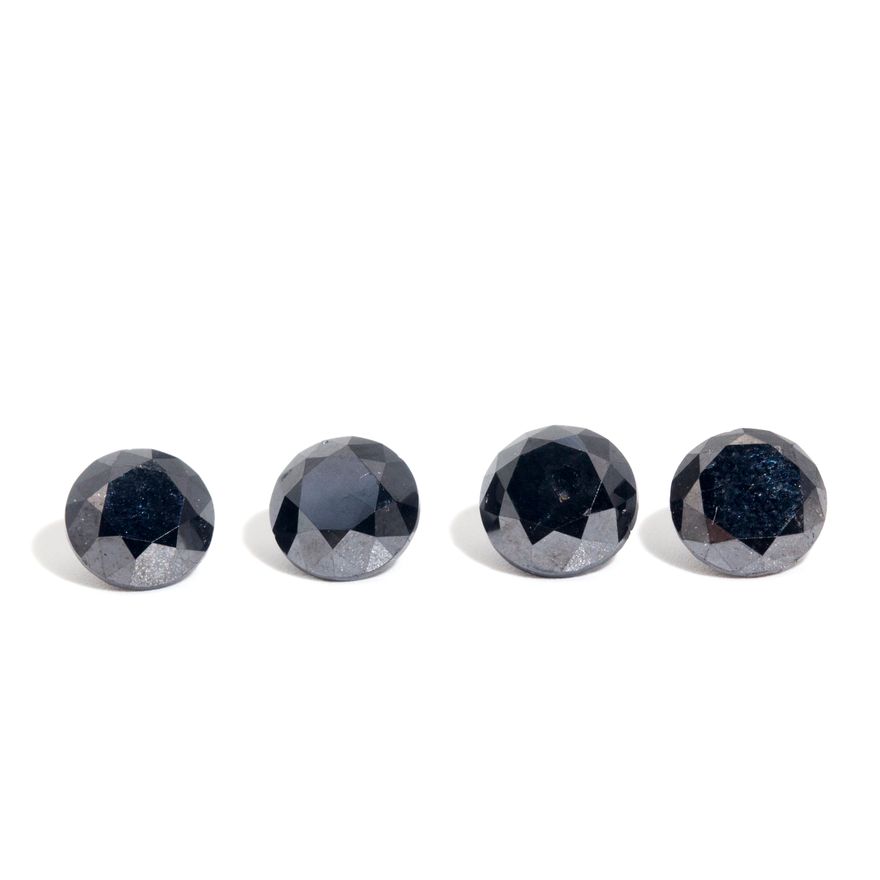 7.60 Carats of Black Diamonds Parcel