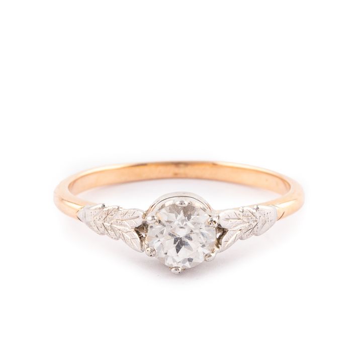 Vintage Solitaire Ring 9ct Gold