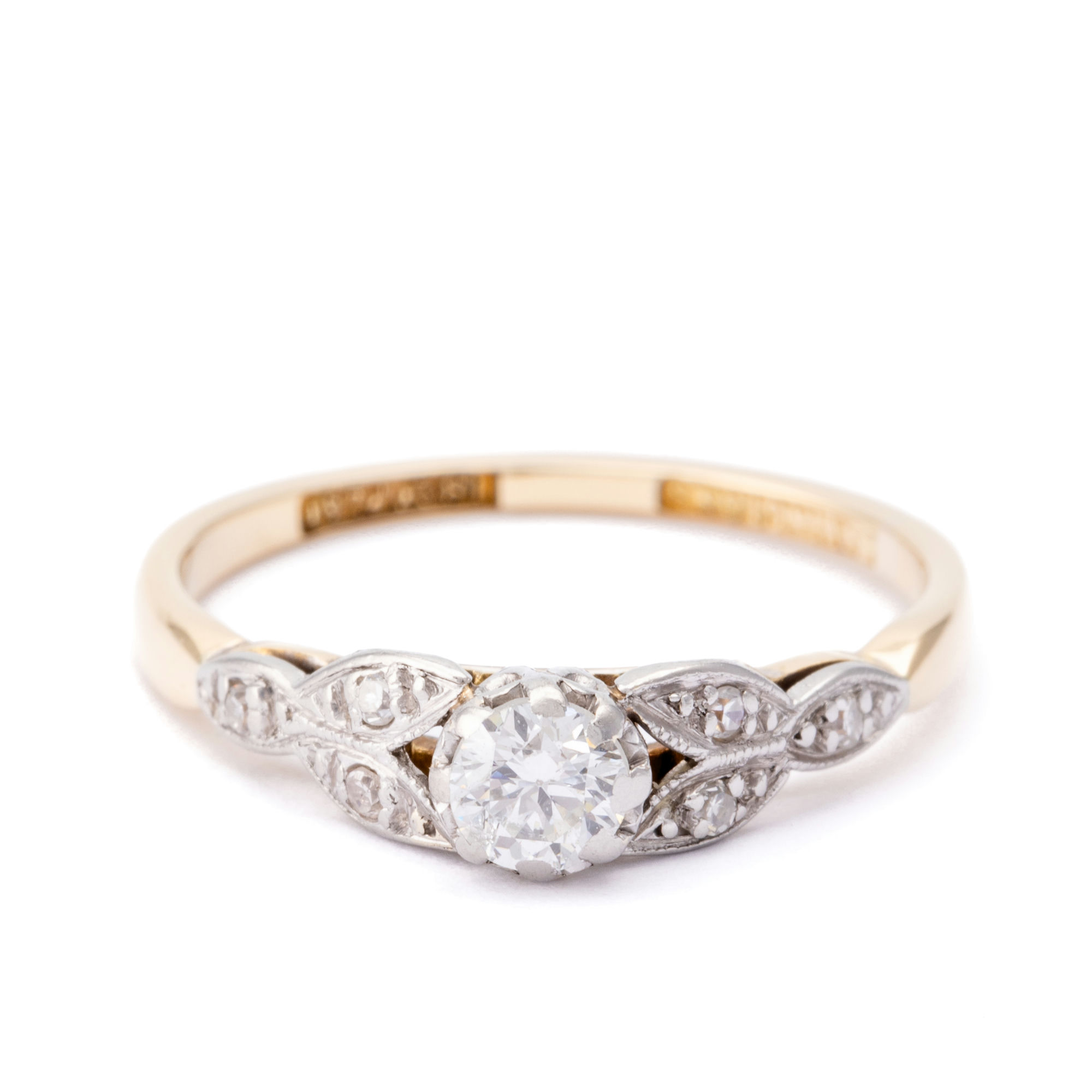 Vintage Diamond Ring 18ct Gold,
