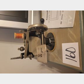Miniature Antique Cast Iron Singer Sewing Machine