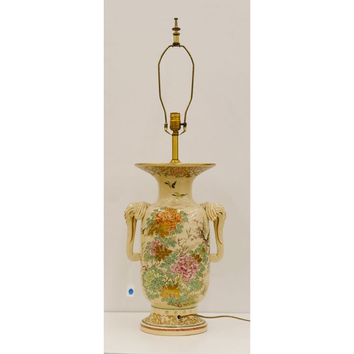 Fine Japanese Kinkozan Elephant Handled Vase Table Lamp 38''x13''