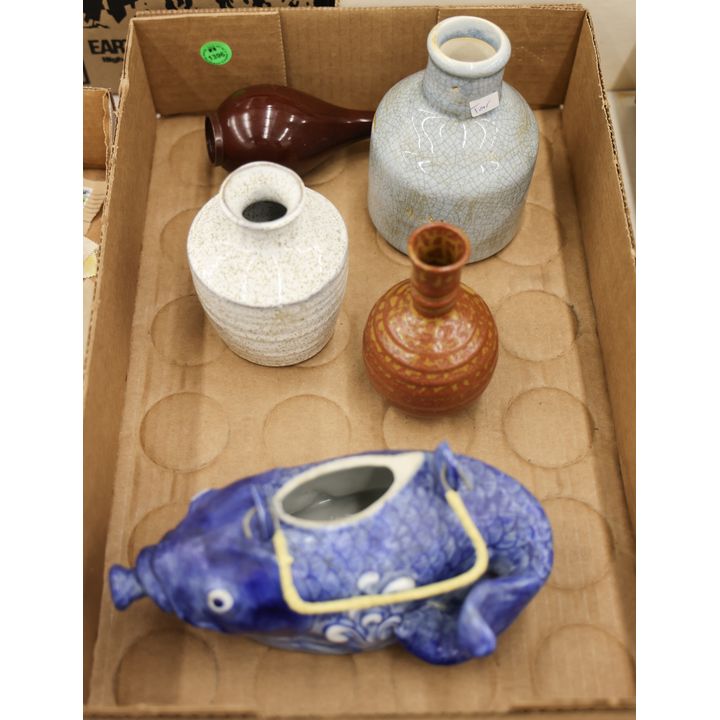 Box Asian Studio Pottery etc.