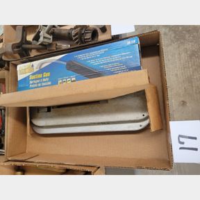 Suction gun and table saw, molding head inserts