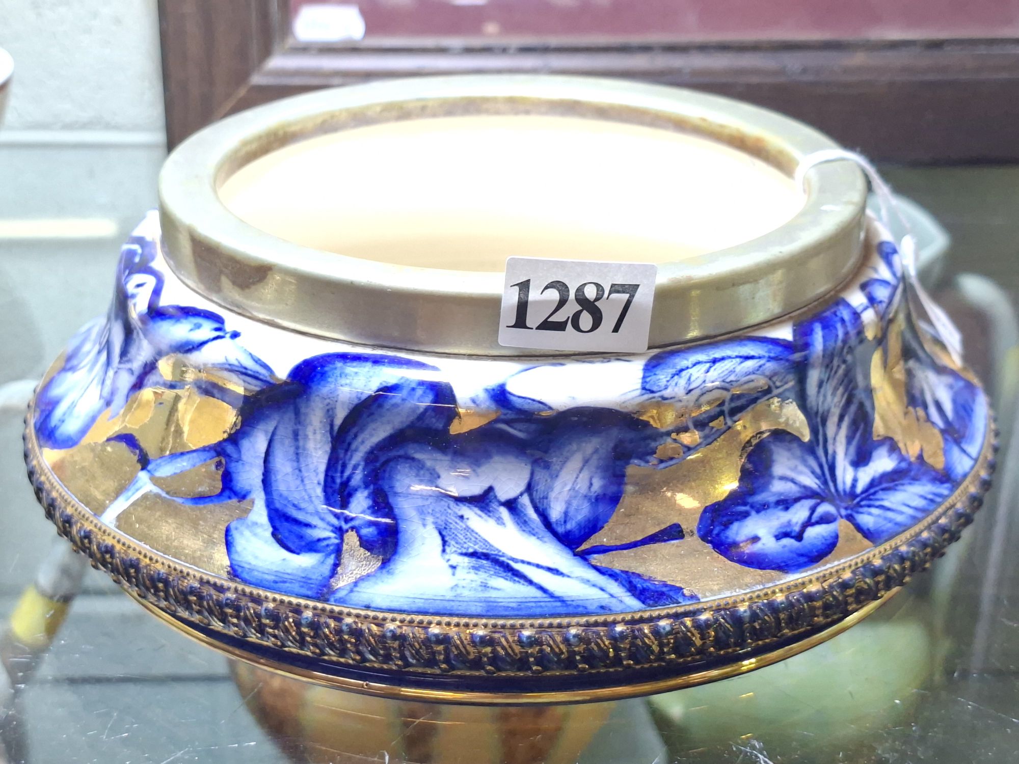 1287 · VICTORIAN CERAMIC BOWL