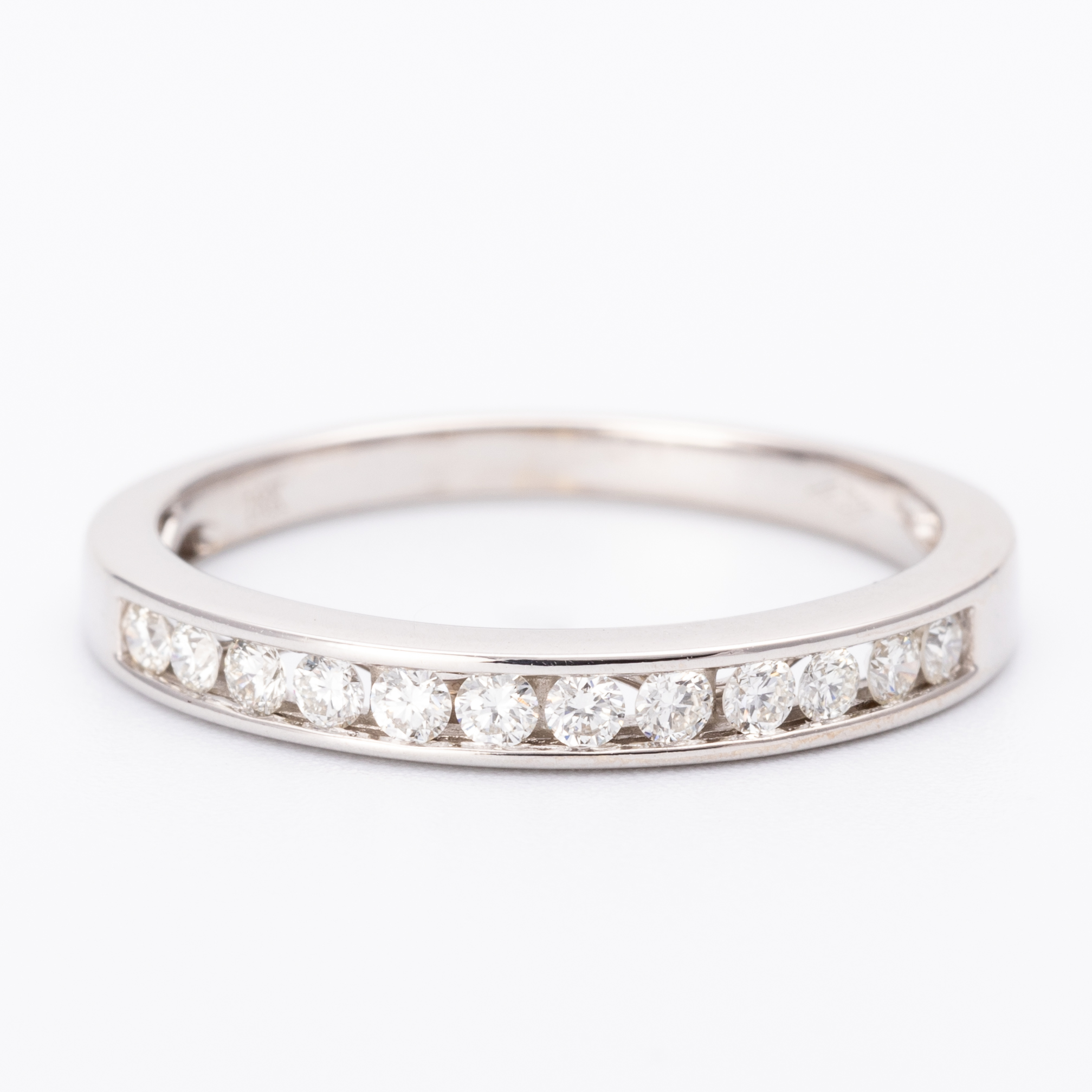 232 · Diamond Channel Band 18ct Gold