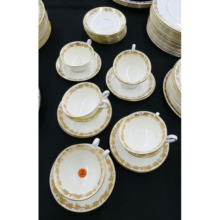 26pc Wedgwood Whitehall (Cream) Bone China Teacups & Saucers