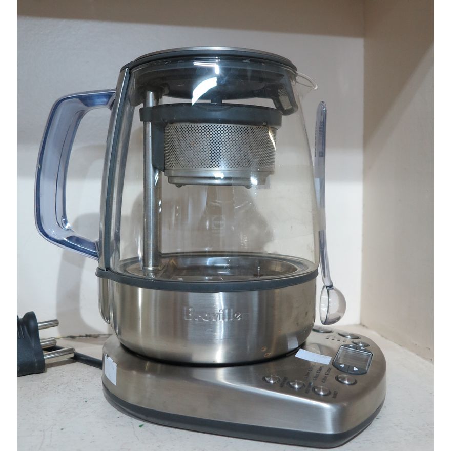 BREVILLE TEA MAKER
