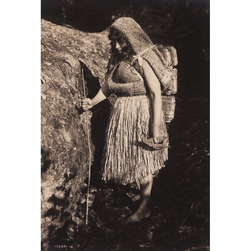 Edward Curtis ''The Bark Gatherer'' (Indian) Platinum Photo