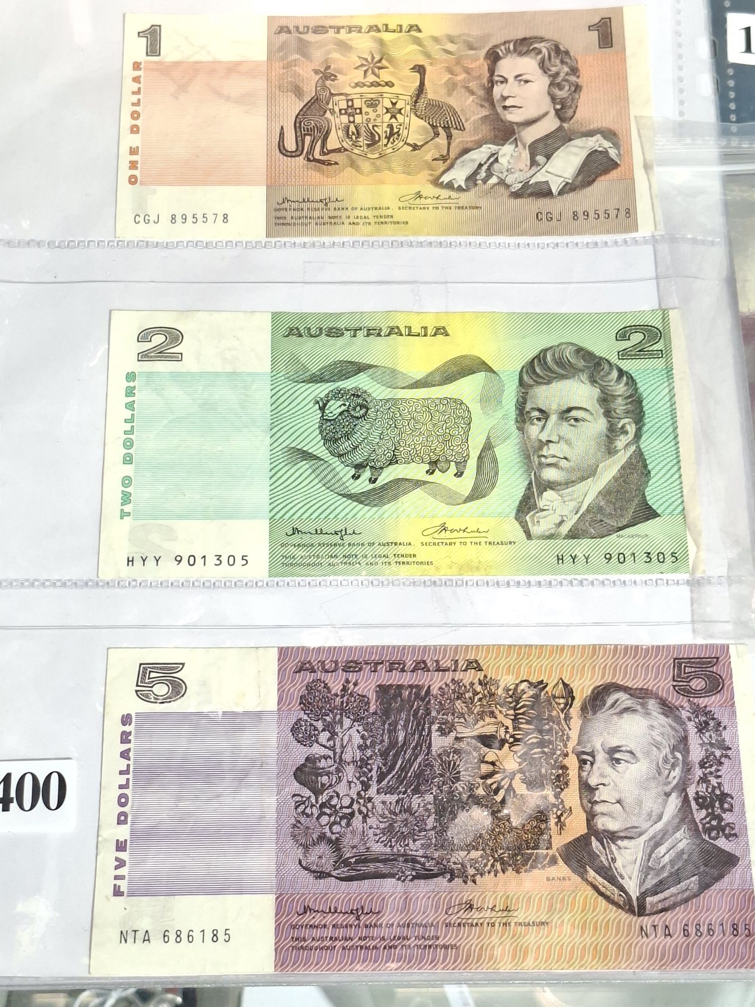 1400 · COLLECTION OF AUSTRALIAN BANKNOTES