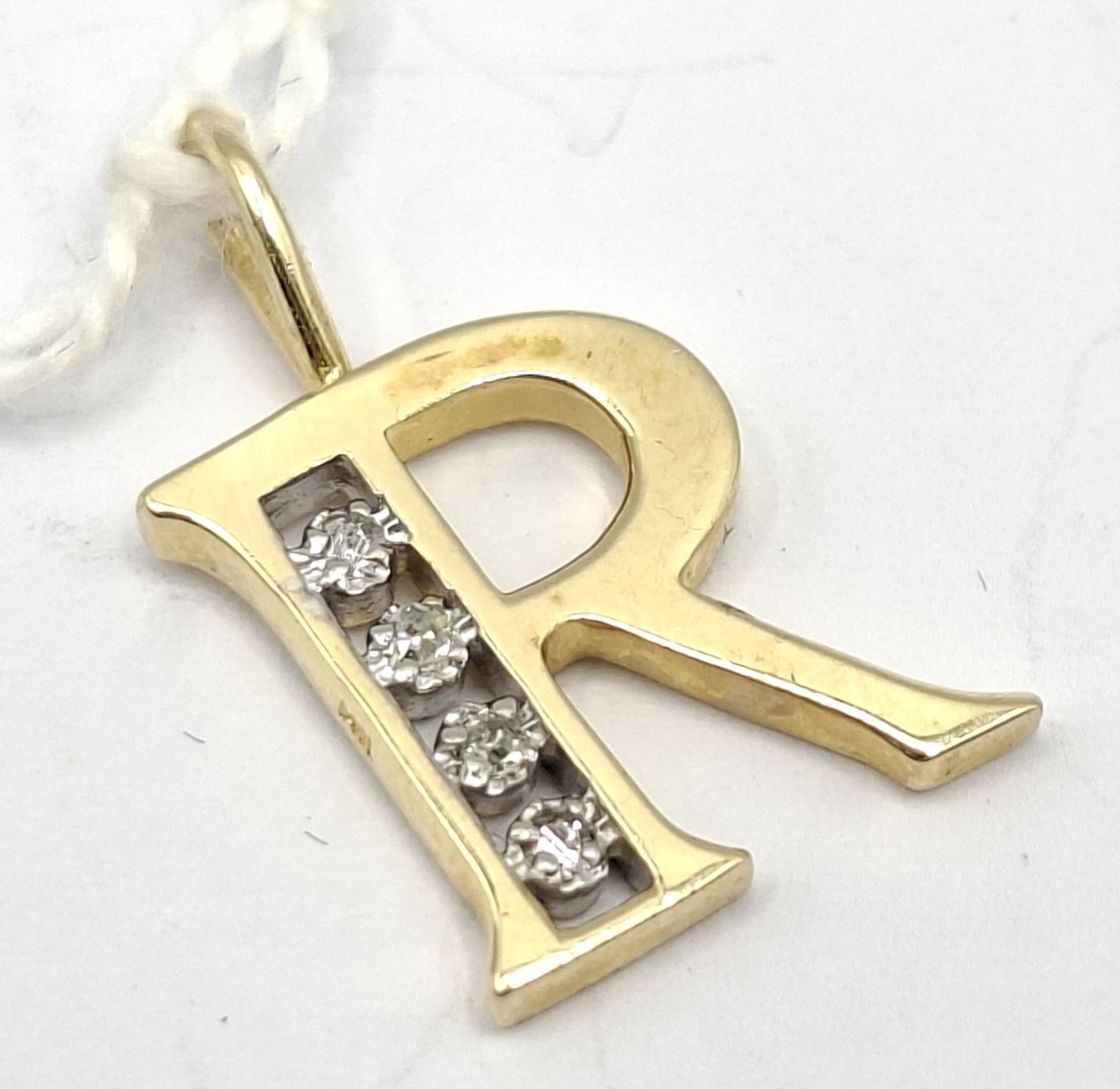 14ct Gold And Diamond Pendant