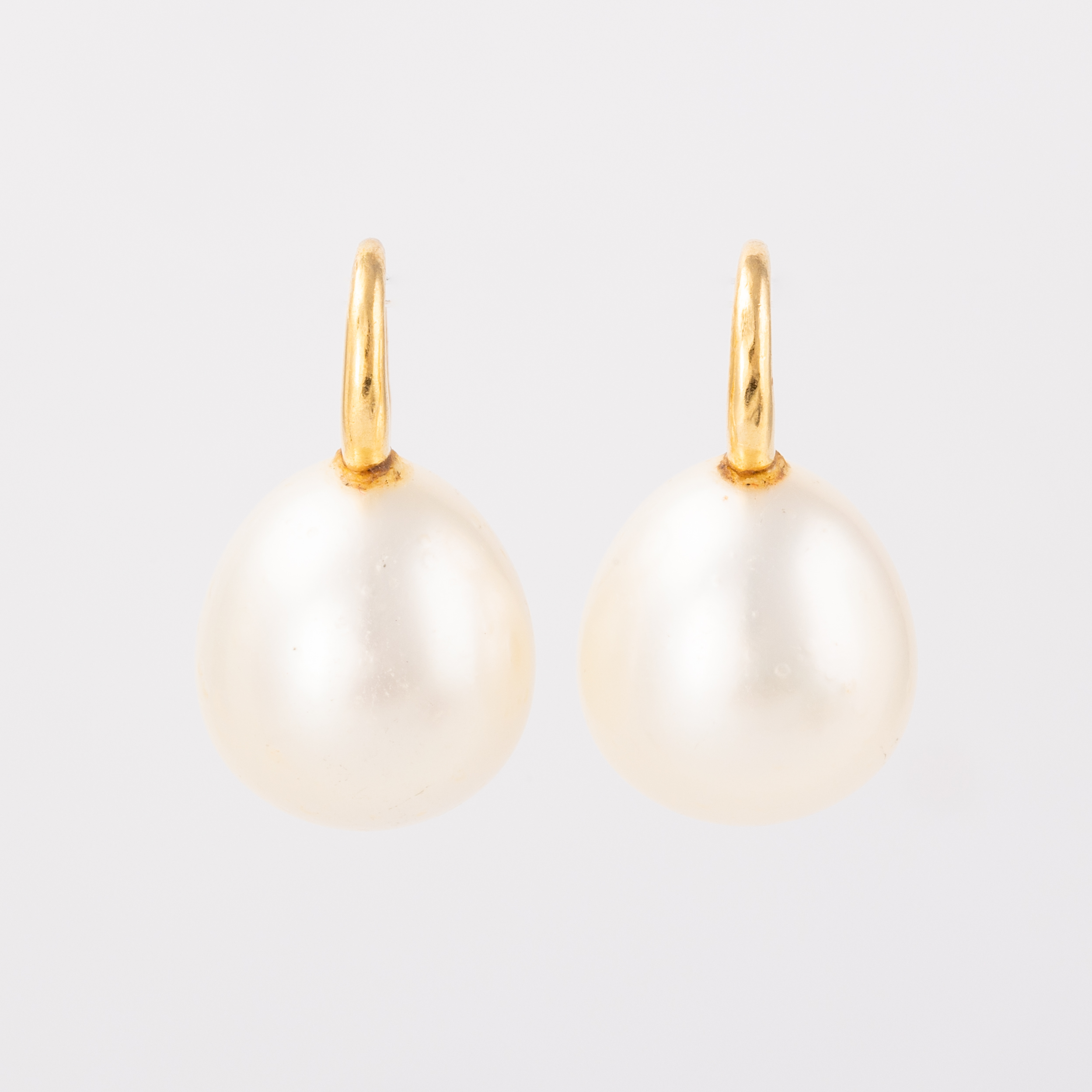 South Sea Pearl Drop Earrings 18ct Gold