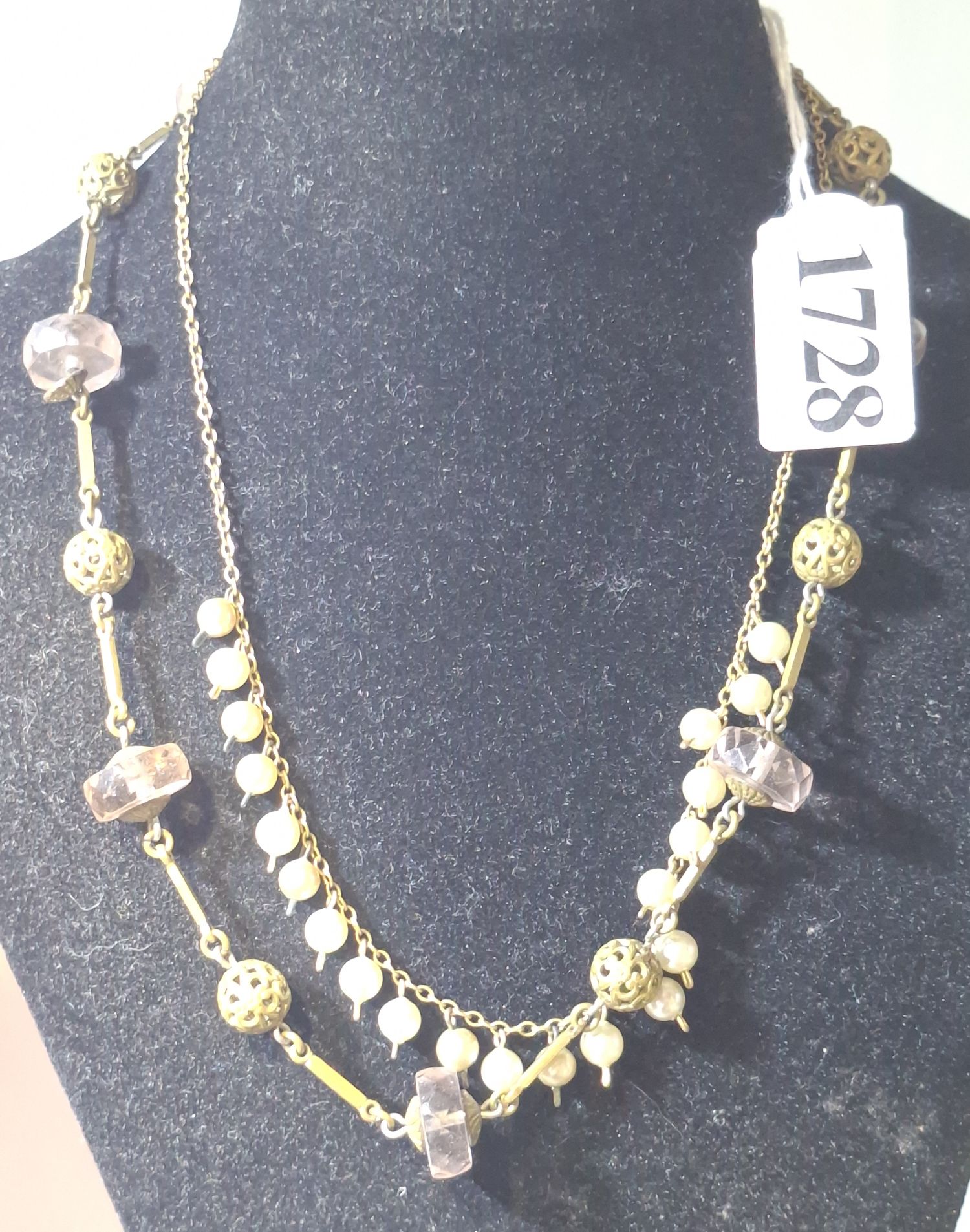 VINTAGE NECKLACES