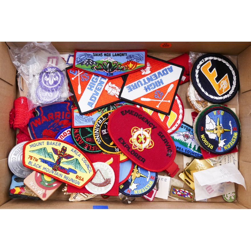 Box Old Boy Scout Patches