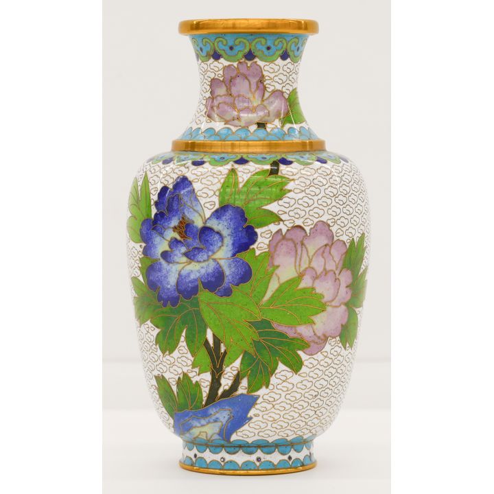 Chinese Cloisonne Flower Vase 7''