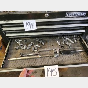 Craftsman modern design socket and ratchet set