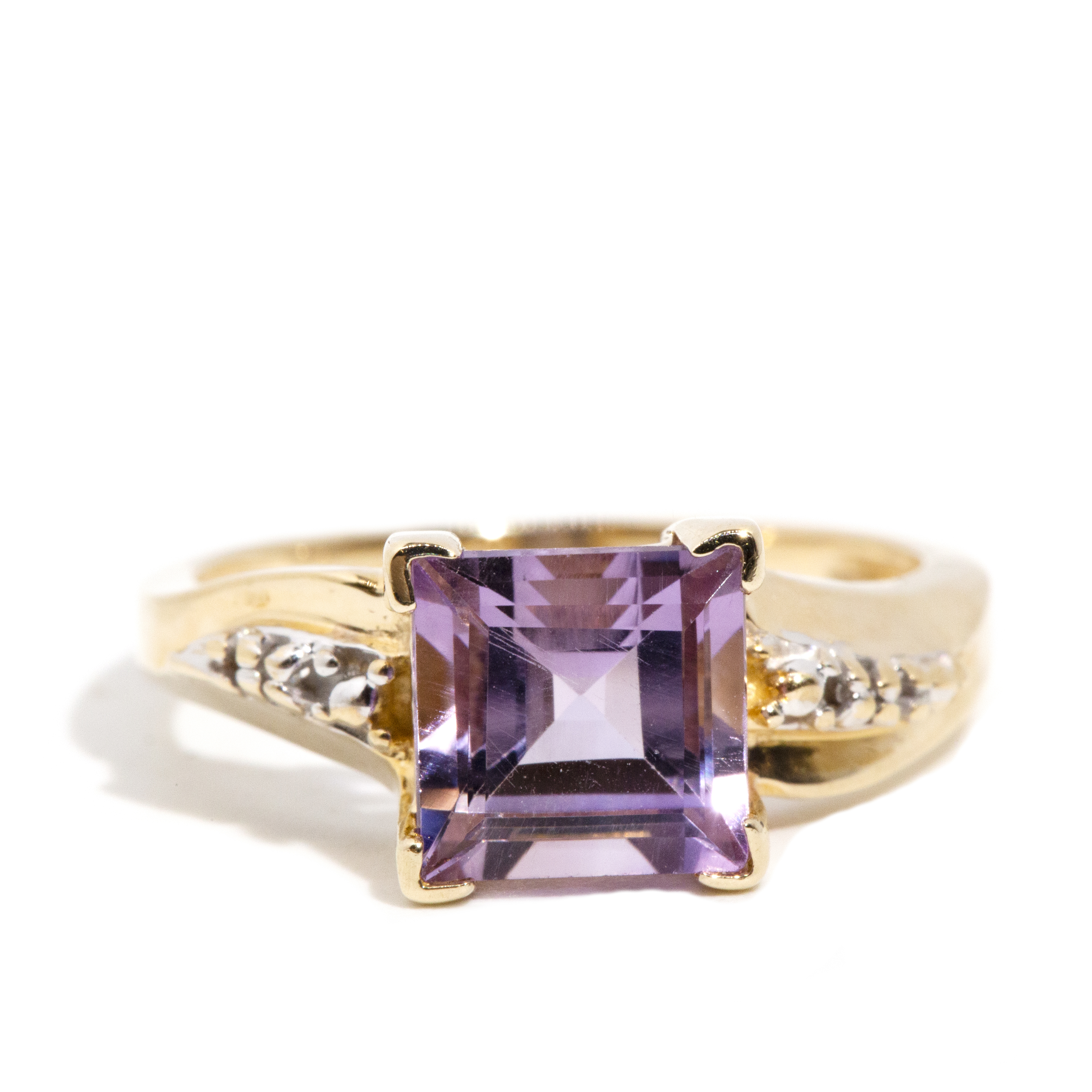 Amethyst 9ct Gold Ring,