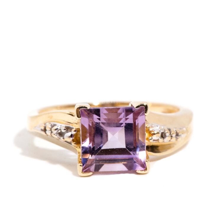Amethyst 9ct Gold Ring,